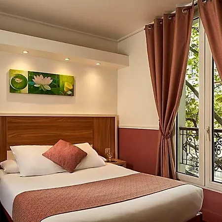 Grand Nouvel Opera Hotel 3*
