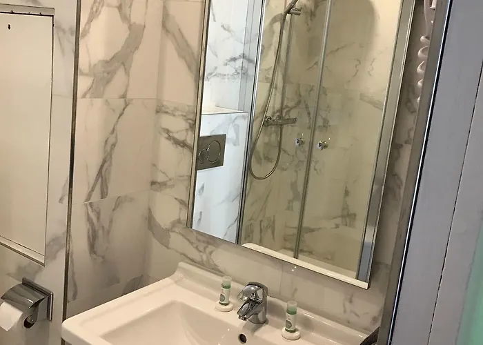 Grand Nouvel Opera Hotel 3*