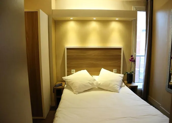 Grand Nouvel Opera Hotel