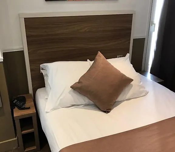 Grand Nouvel Opera Hotel 3*