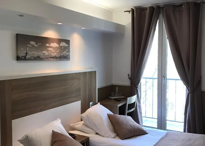 Grand Nouvel Opera Hotel