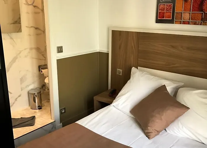 Grand Nouvel Opera Hotel