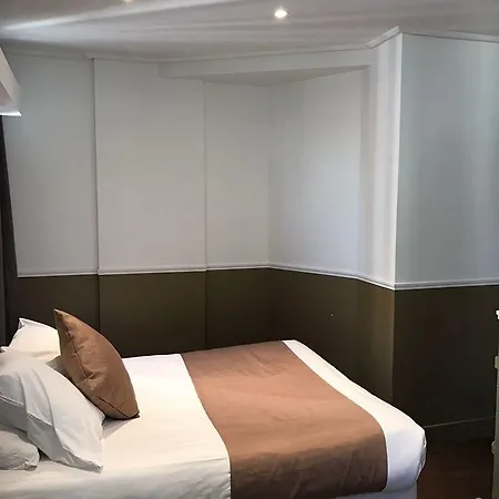 Grand Nouvel Opera Hotel